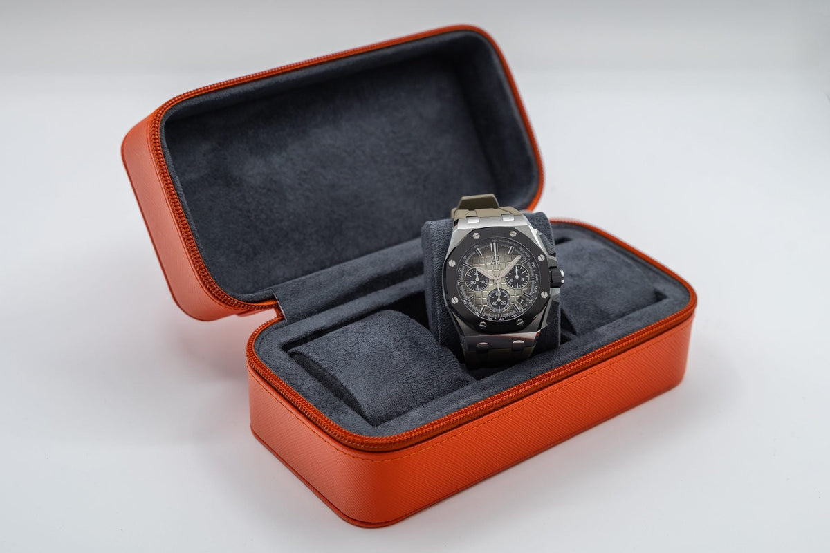 Trio — 3 Watch Case — Arancio saffiano, detail